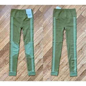 Fabletics | Bianca High-Waisted Seamless Check Legging Rib Waistband Green